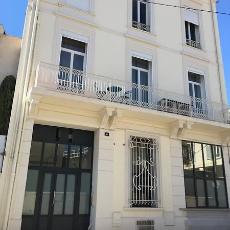 Brp Center,top Floor Luxurious House,8 Bed *